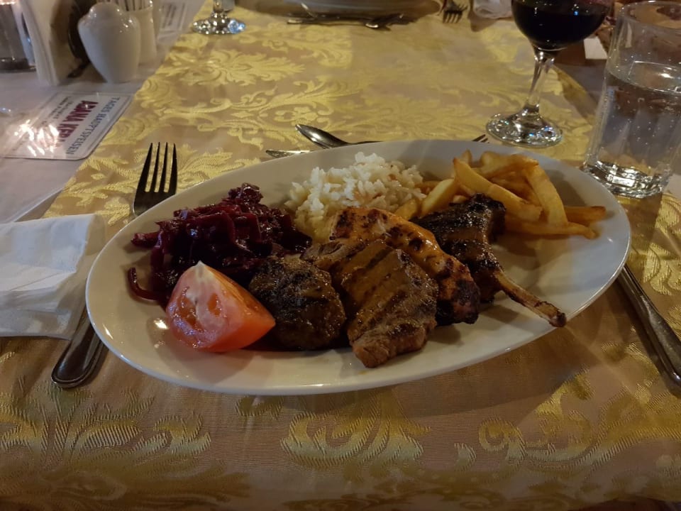 Restaurant Hotel Defne Garden