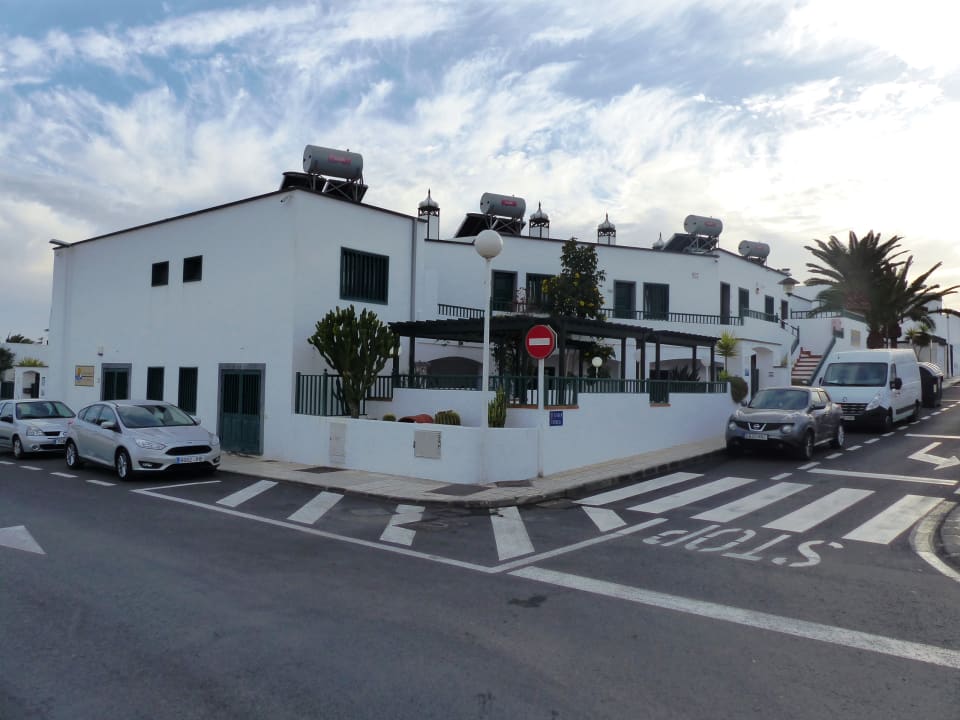 Außenansicht Apartamentos La Tegala