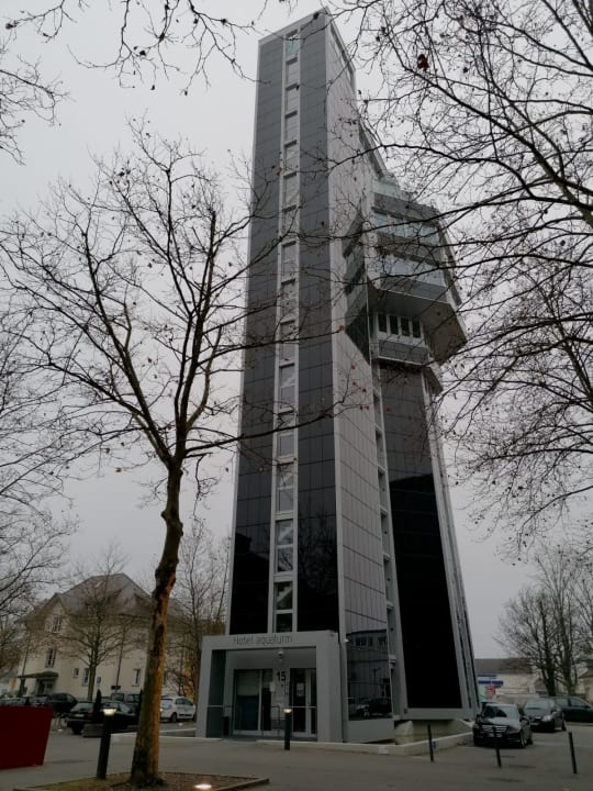 Außenansicht aquaTurm Hotel