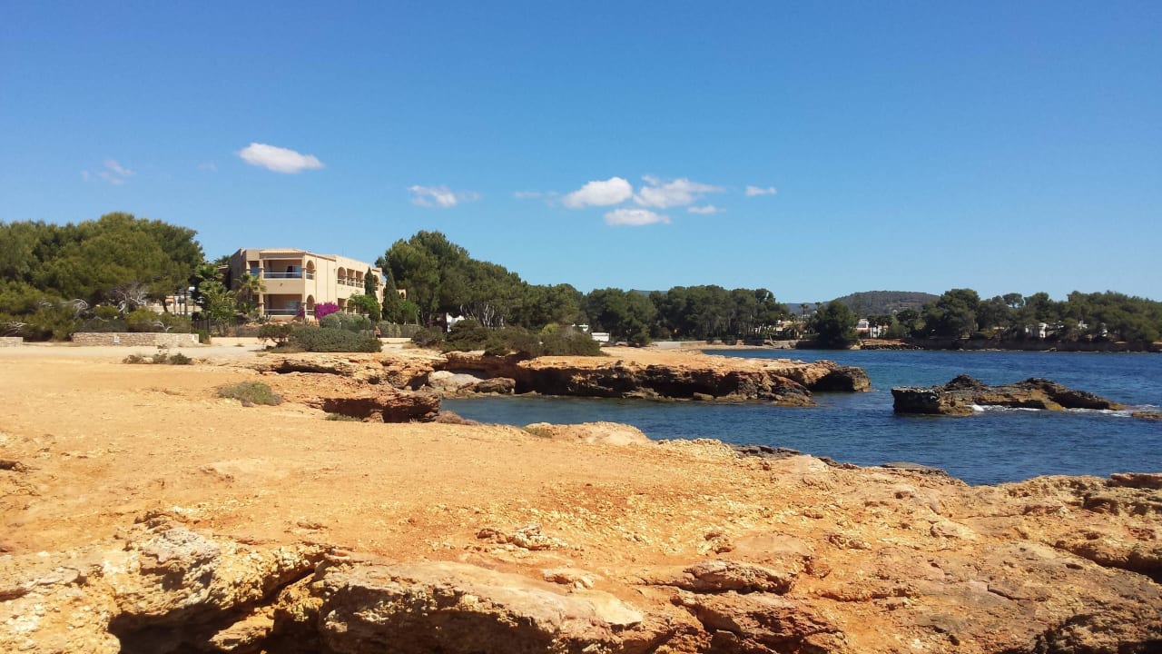 Außenansicht vom Plateau aus Grupotel Santa Eularia & Spa - Adults only