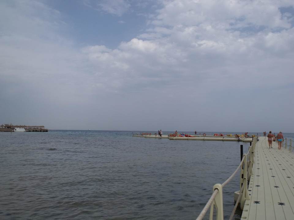 Steg zum tiefen Wasser Pickalbatros Palace Resort