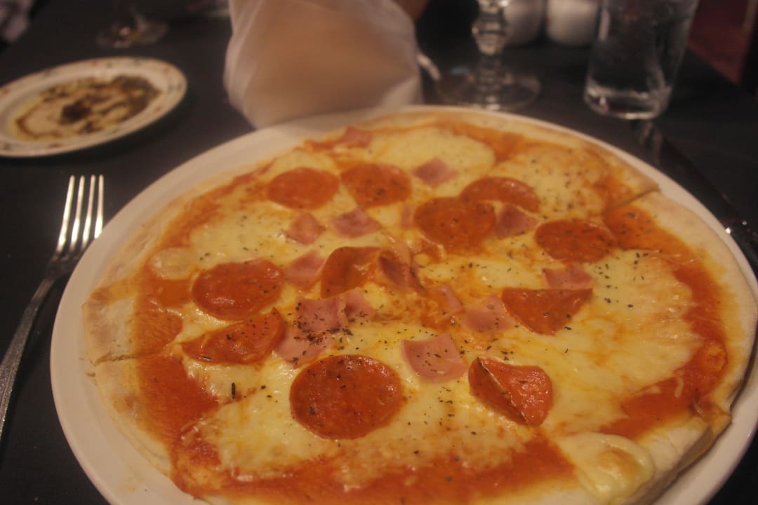 Pizza beim Italiener El Baccio Punta Cana Princess All Suites Resort & Spa