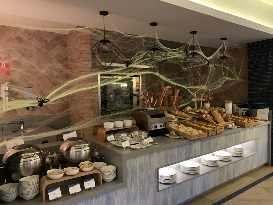 Gastro Bahia Principe Grand El Portillo