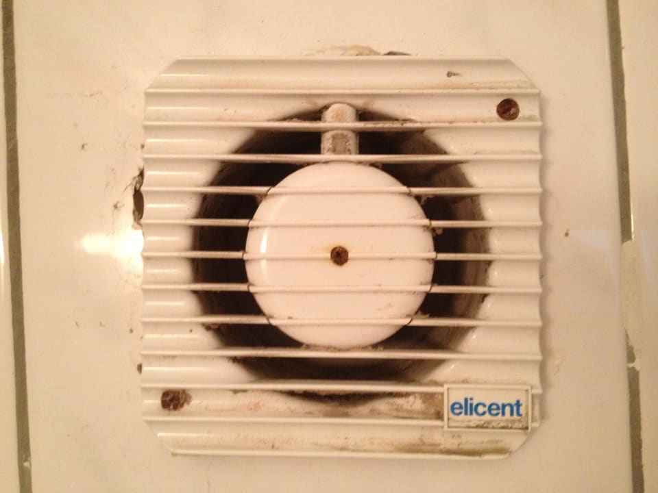 Alles total versifft. Elit Garden Hotel