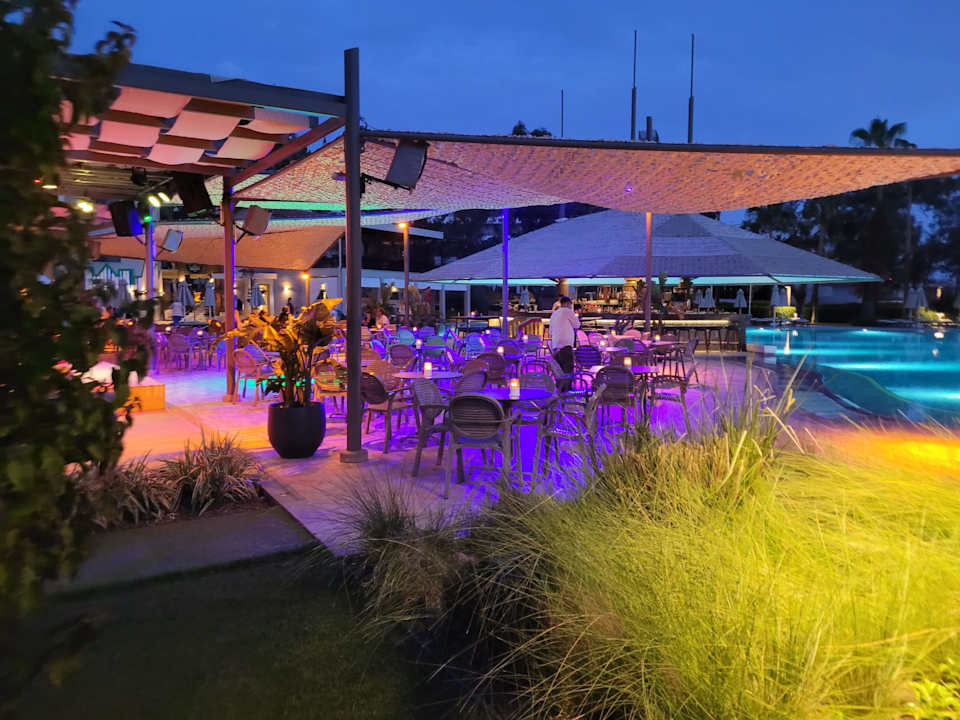 Gartenanlage Arum Barut Collection