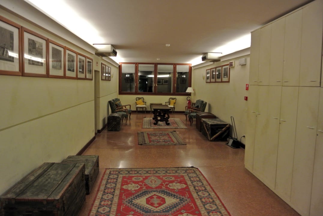 Flur im 1. Stock Hotel Al Sole