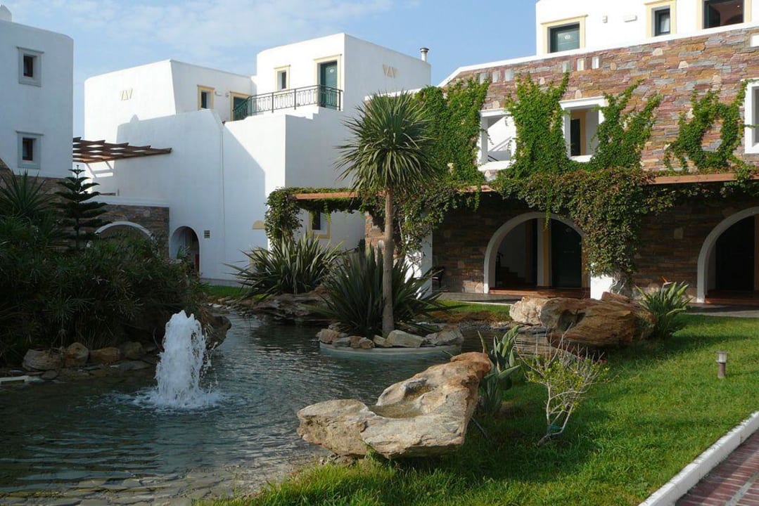 Gartenanlage Naxos Resort Beach Hotel