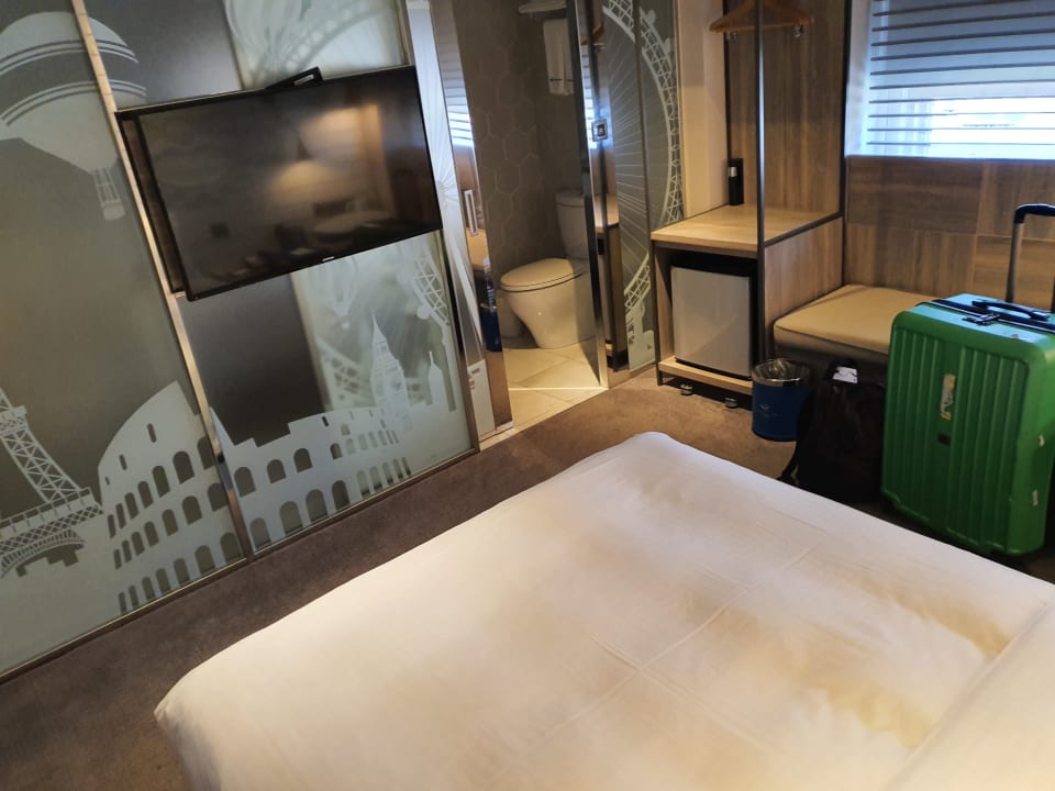 Zimmer Airline Inn - Kaohsiung Station