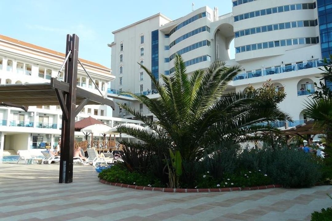 Ogrody w kompleksie hotelowym Hotel Sultan of Side