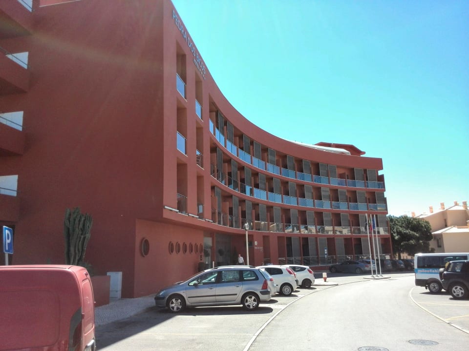 Vorderansicht des Hotels mit Eingang Aqua Pedra Dos Bicos Design Beach Hotel - Adults only