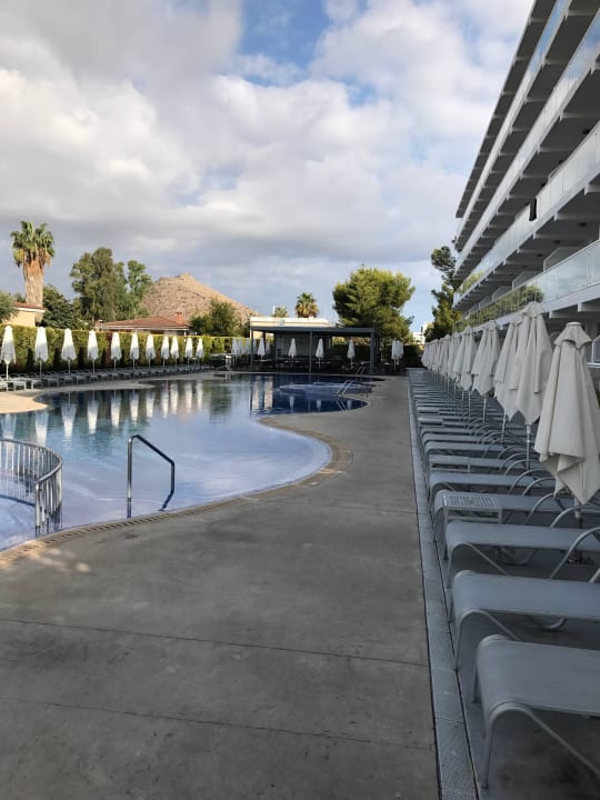 Pool Las Gaviotas Suites Hotel