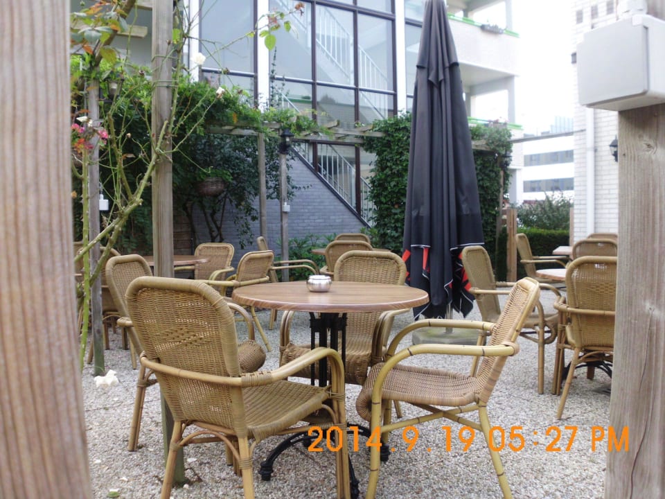 Biergarten Hotel Campanile Venlo