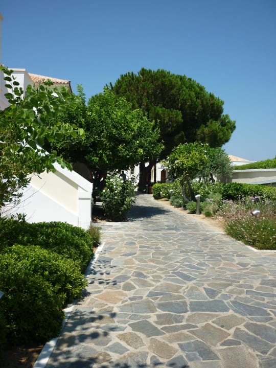 Gartenanlage Neptune Luxury Resort