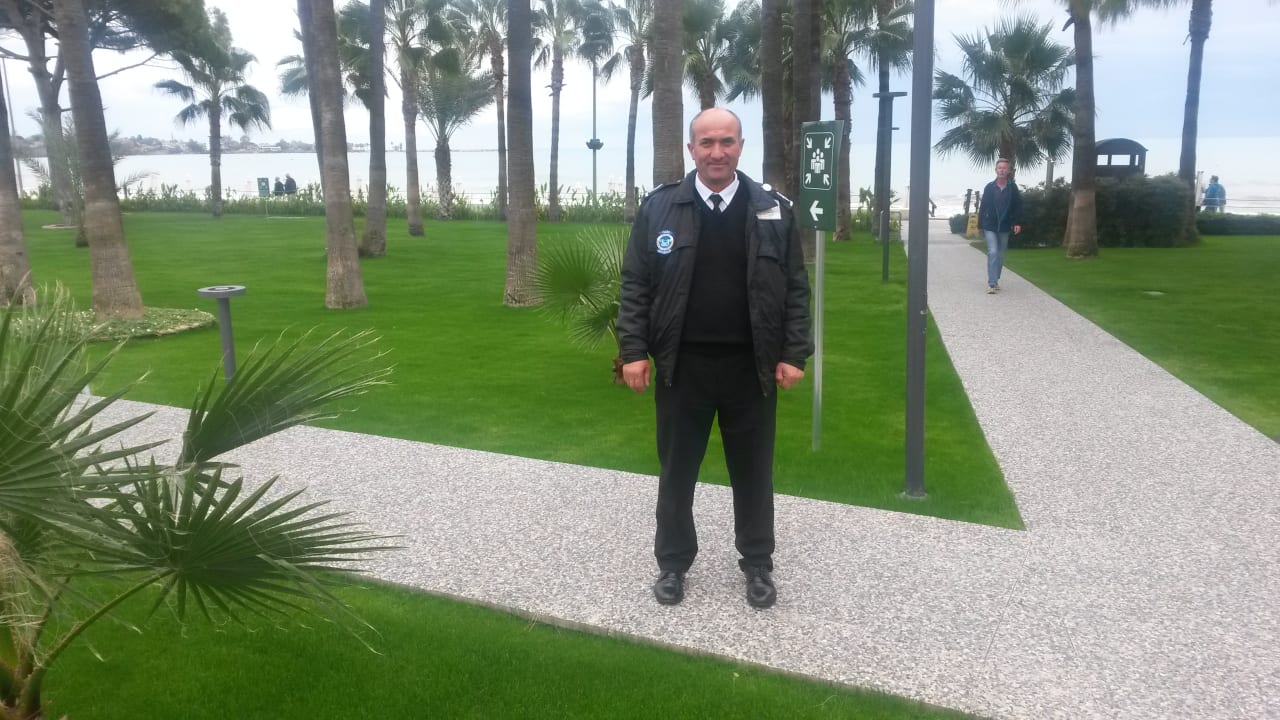 Sonstiges Acanthus Cennet Barut Collection