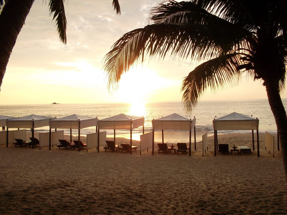 Tolle Sonnenuntergänge Andaman White Beach Resort