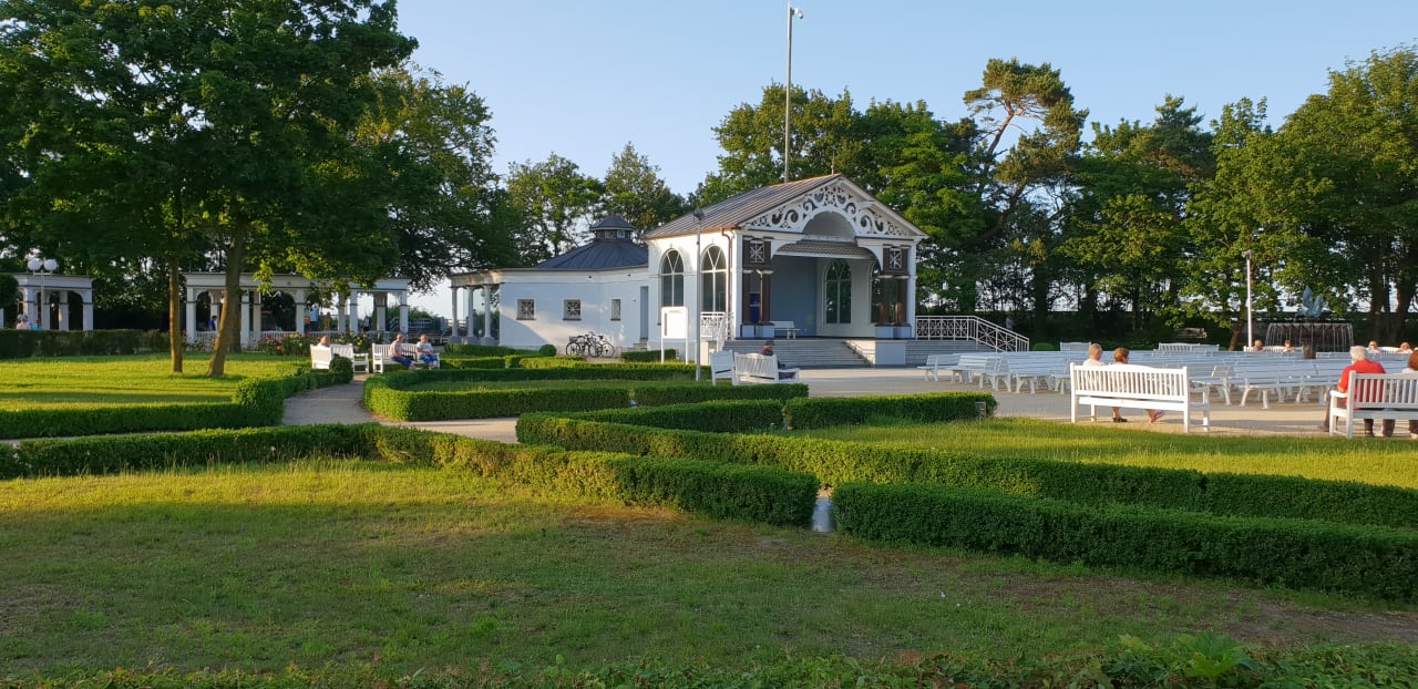 Gartenanlage Seehotel Großherzog von Mecklenburg