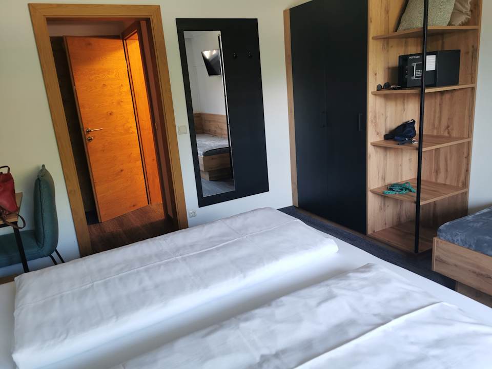 Zimmer Familien- & Wanderhotel Erika