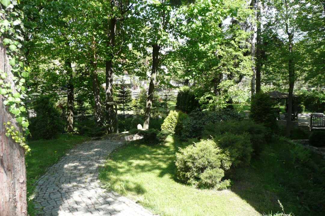 der Garten Dębowy Dwór