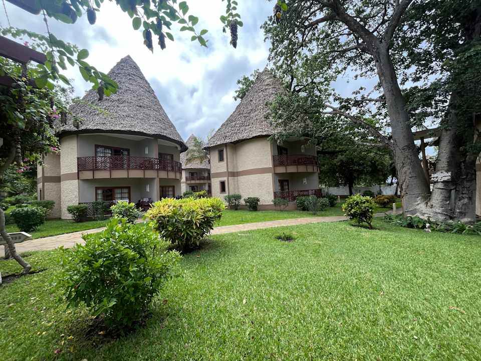 Außenansicht Neptune Village Beach Resort & Spa