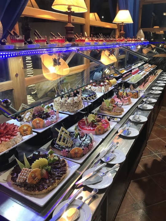 Gastro Three Corners Sea Beach Resort