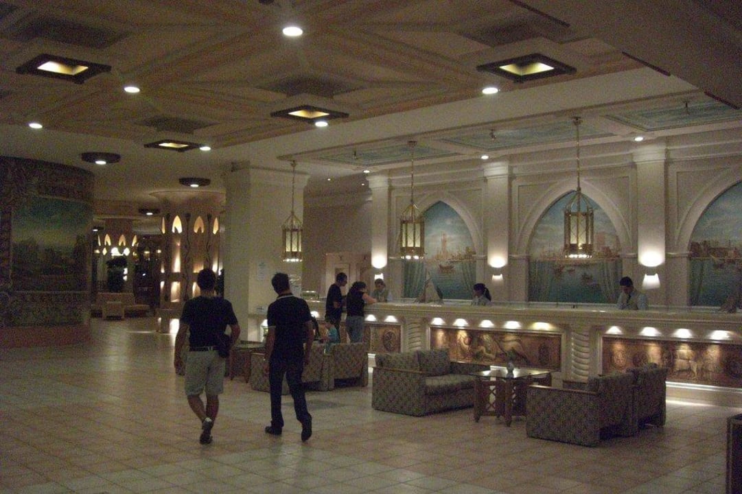 Eingangsberaich mit Rezeption Hotel Aldemar Paradise Nefeli Beach