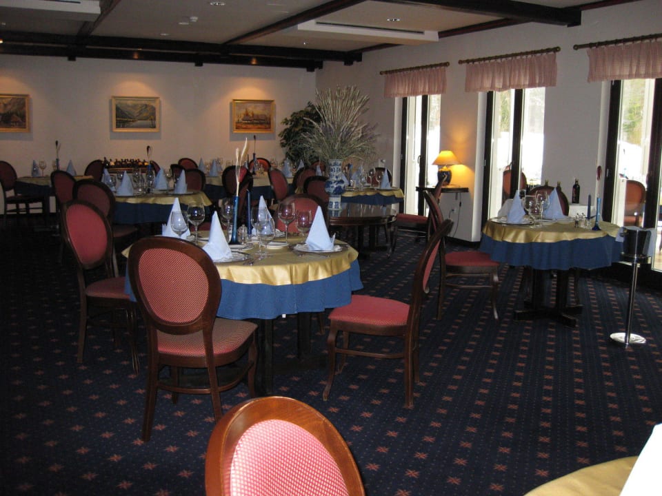 Das a`la carte Restaurant Hotel Jezero