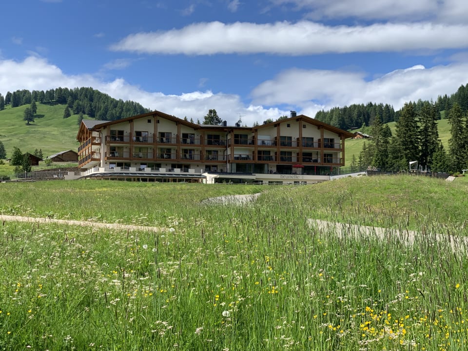 Außenansicht Brunelle Seiser Alm Lodge
