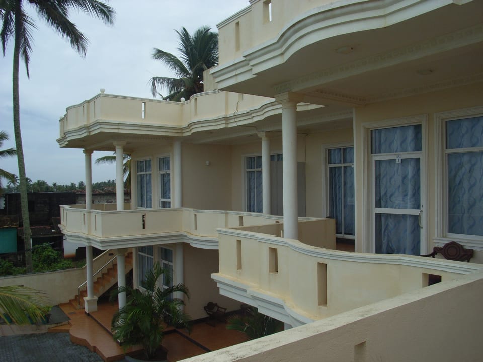 Außenansicht Bochum Lanka Hotel/Resort