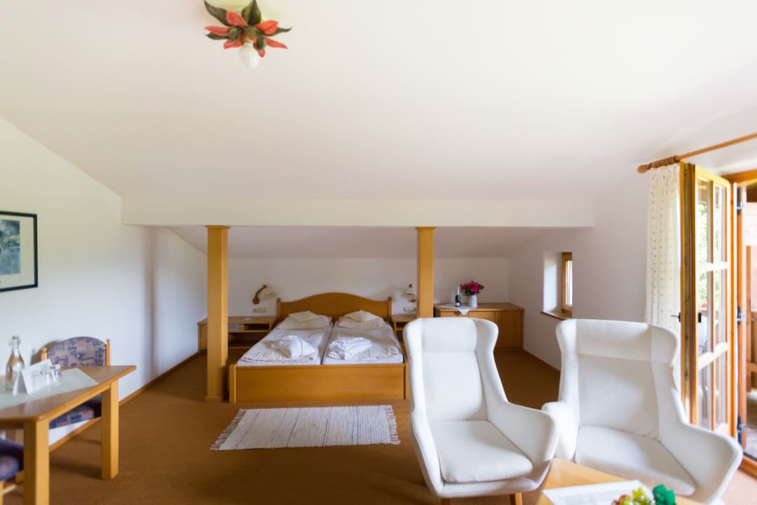 Zimmer Landhotel Maiergschwendt