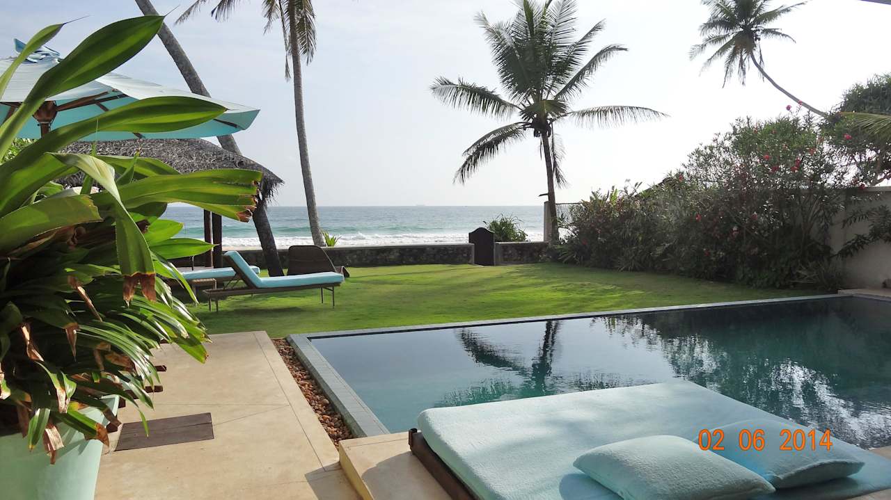 Pool mit Garten direkt am Meer Villa Sisindu C