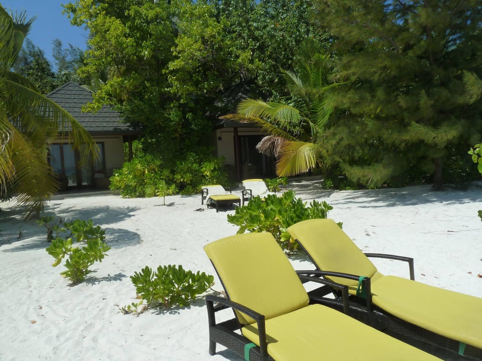 Blick auf die Premium Beach Villas (403) Summer Island Maldives