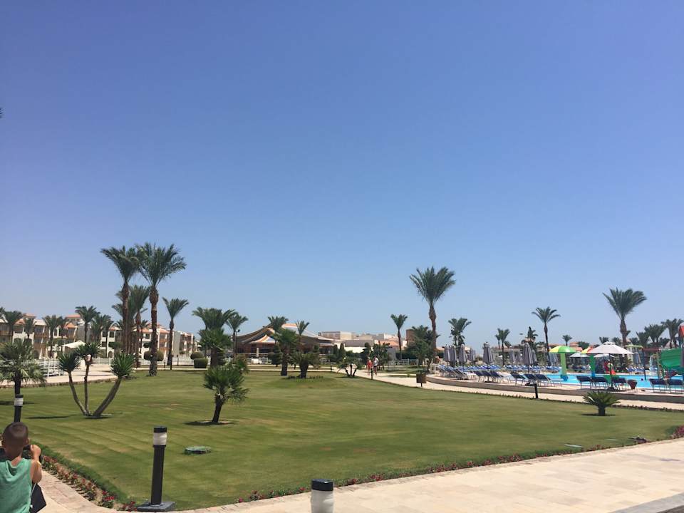 Gartenanlage Pickalbatros Dana Beach Resort - Hurghada