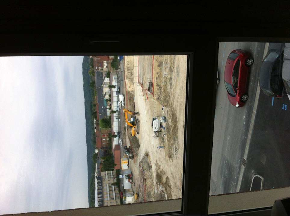 Ausblick auf eine Großbaustelle.. Hotel Appart'city Cap Affaires Compiègne