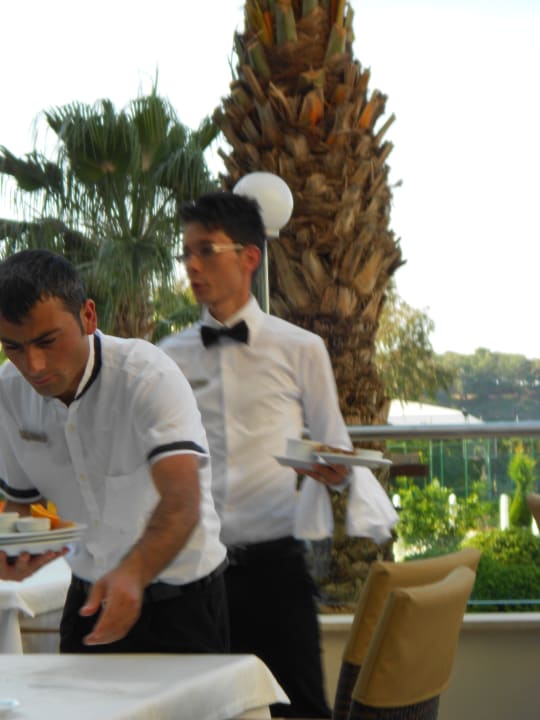 Super nette Kellner Saphir Resort & Spa