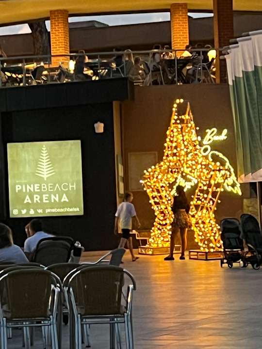 Gartenanlage Pine Beach Belek