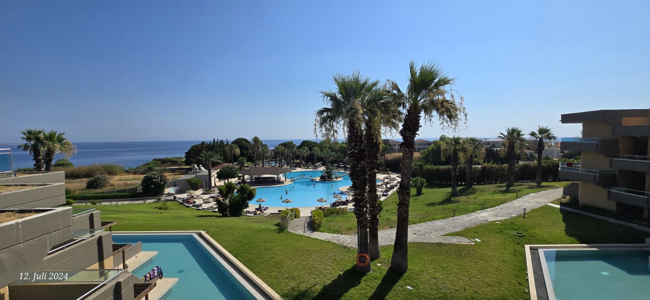 Pool Kresten Palace Hotel