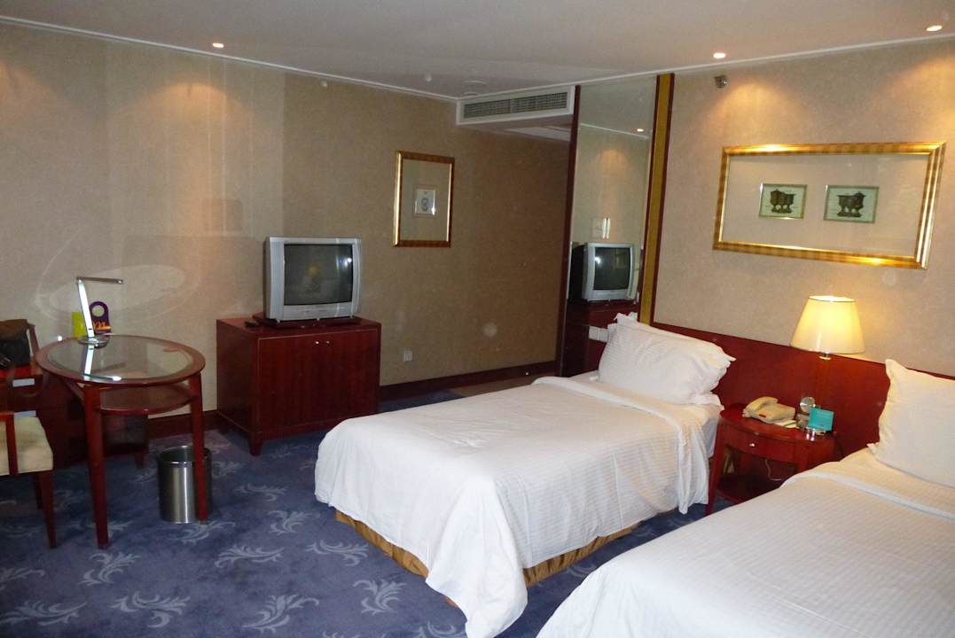 Zimmer 3328 Hotel Mercure On Renmin Square Xian