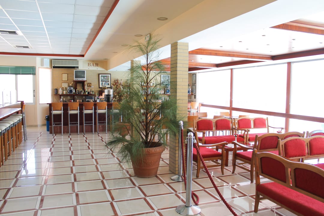 Die Bar Hotel Seven Stars