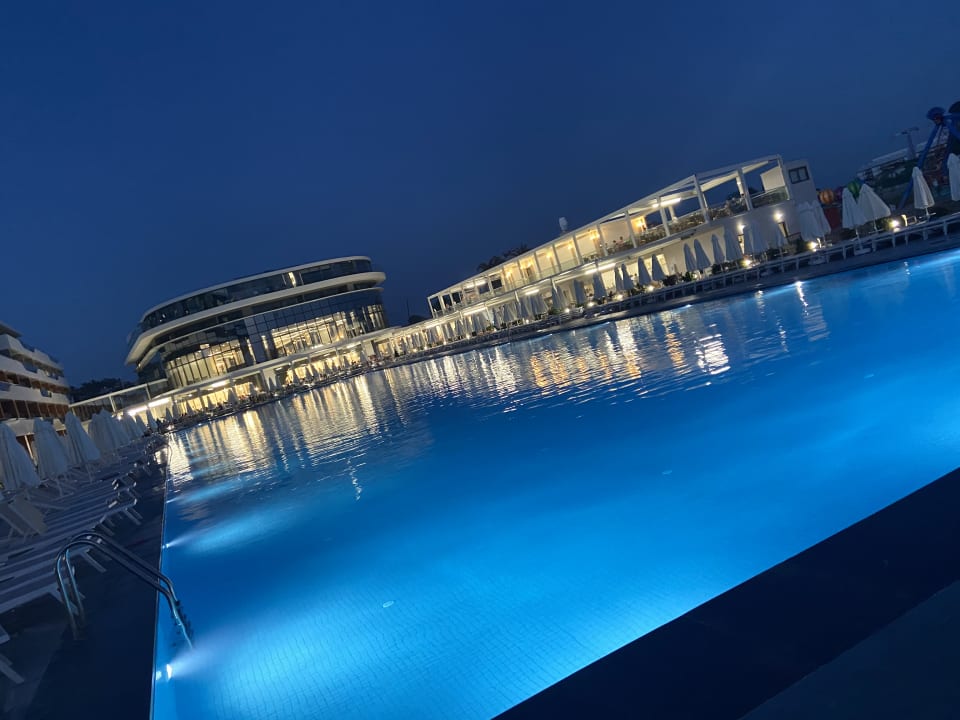 Pool Victory Be Mine Hotel