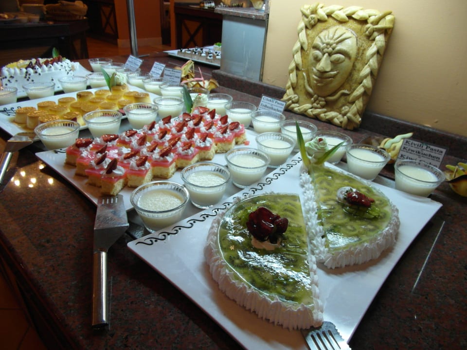 Viel Auswahl im Restaurant Club Grand Aqua