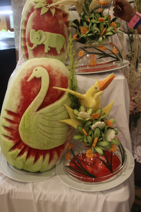 Dekoration im restaurant Wyndham Garden Lara