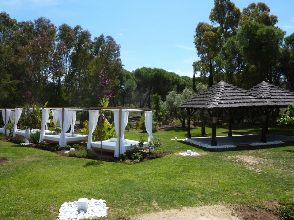 Relax-Liegen (gegen Gebühr) TUI BLUE Isla Cristina Palace