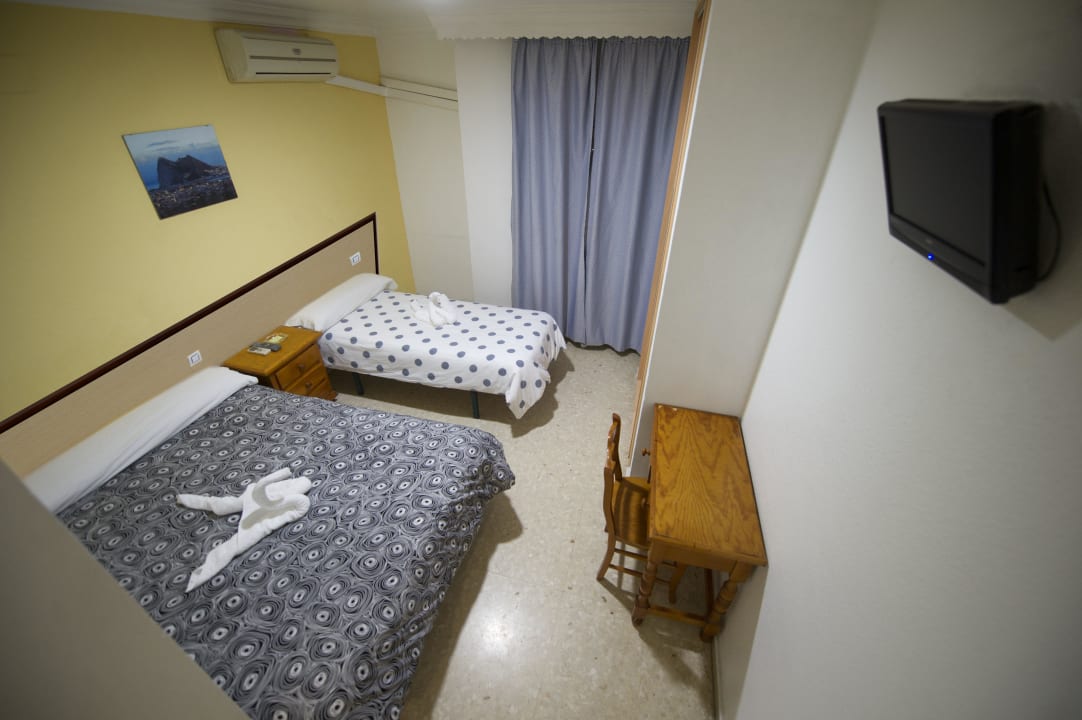 Habitacion Hostal La Campana