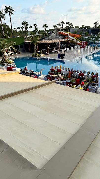 Pool VOX MARIS RESORT