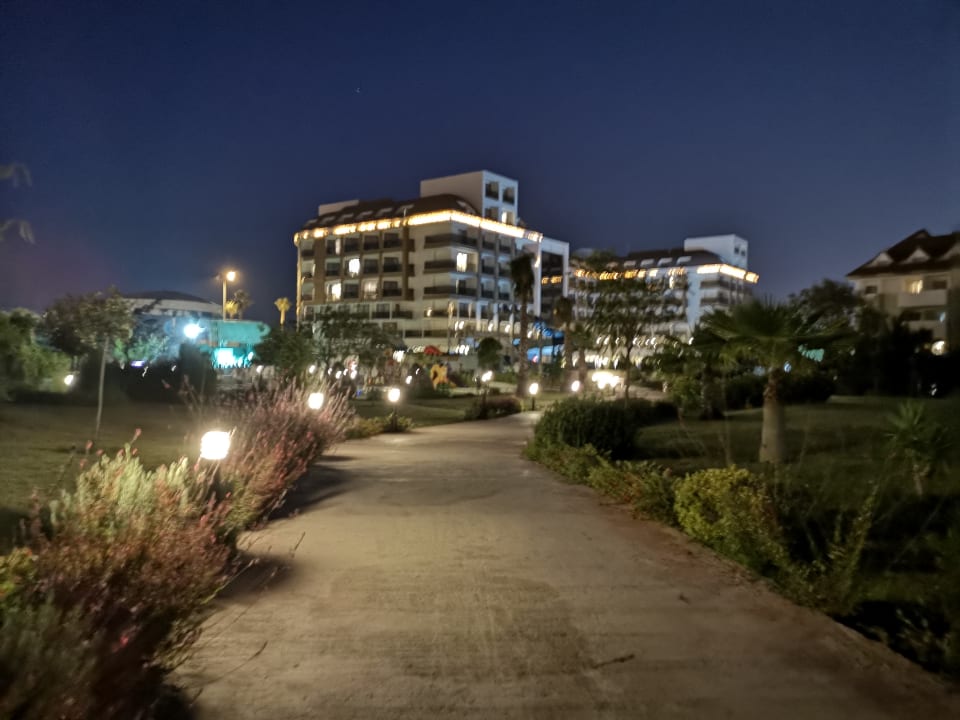 Außenansicht Glamour Resort & Spa