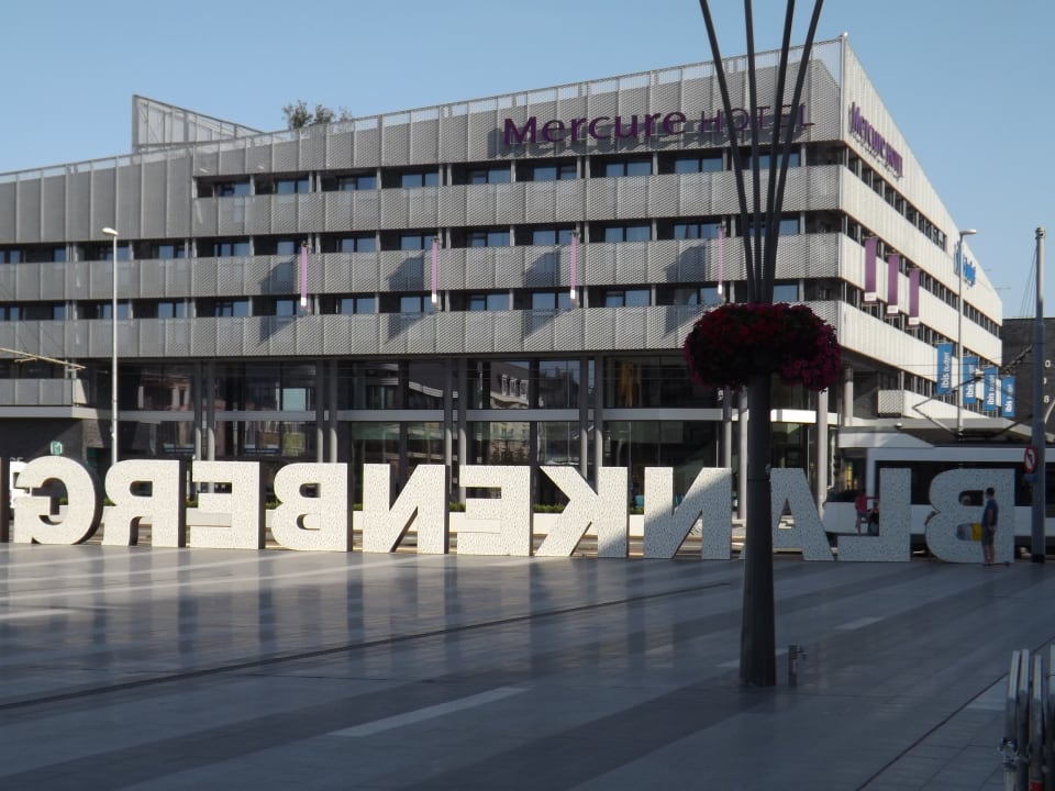 Außenansicht Hotel Mercure Blankenberge Station