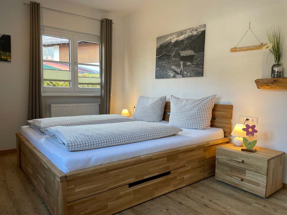 Zimmer Haus Alexandra Feríenwohnungen