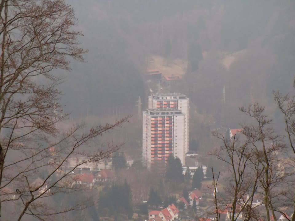 Blick aufs Hotel vom Bismarckturm Panoramic - Ihr Apartmenthotel im Harz