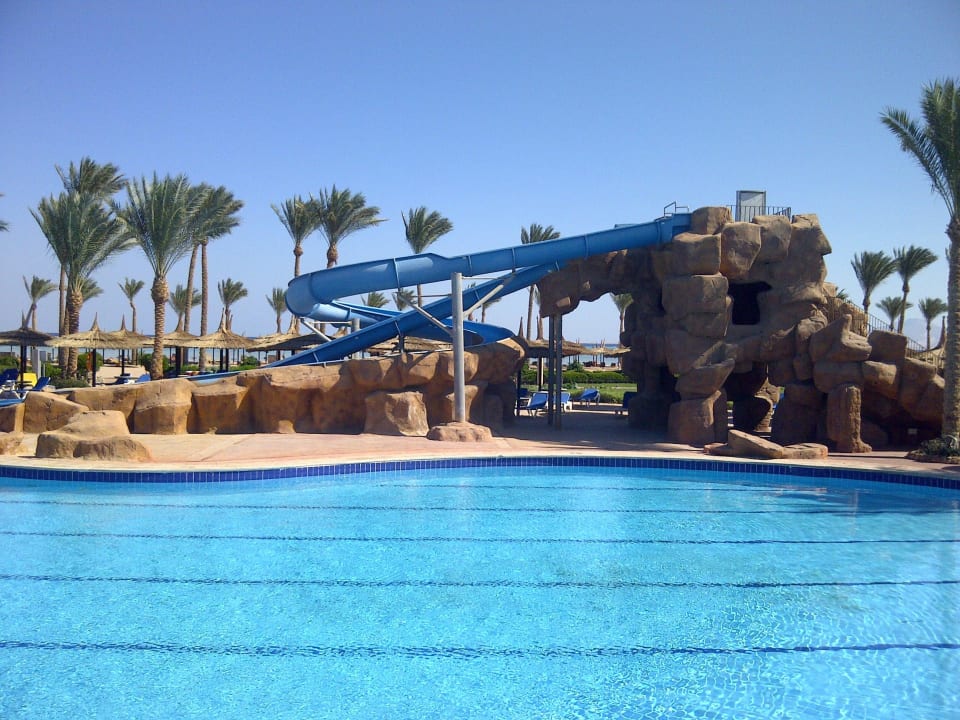 Basen Sea Beach Aqua Park Resort Managed by Blue Resorts