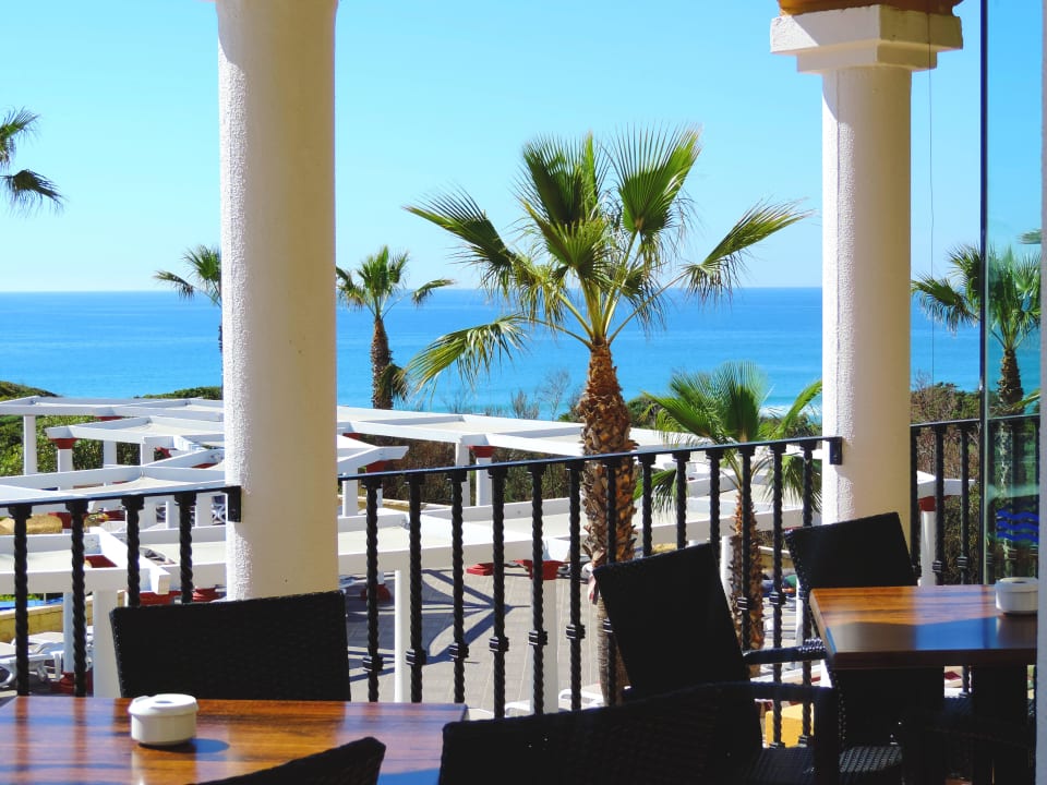 Den Ausblick geniesst Du vom Restaurant Aldiana Club Andalusien